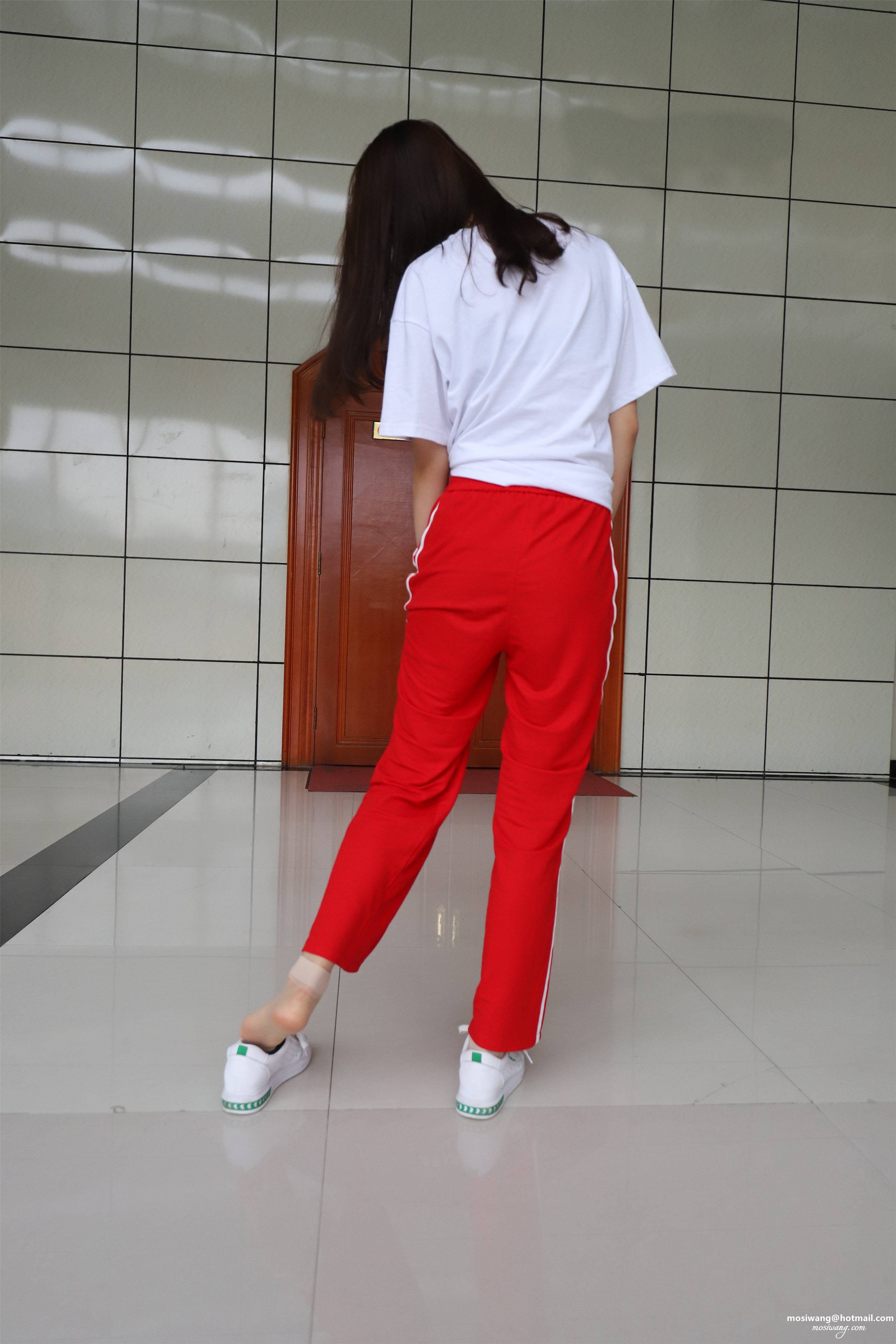 kacajp.cc-33431 (798 - 1041)-给此邮箱发邮件：mosiwang@hotmail.com.jpg