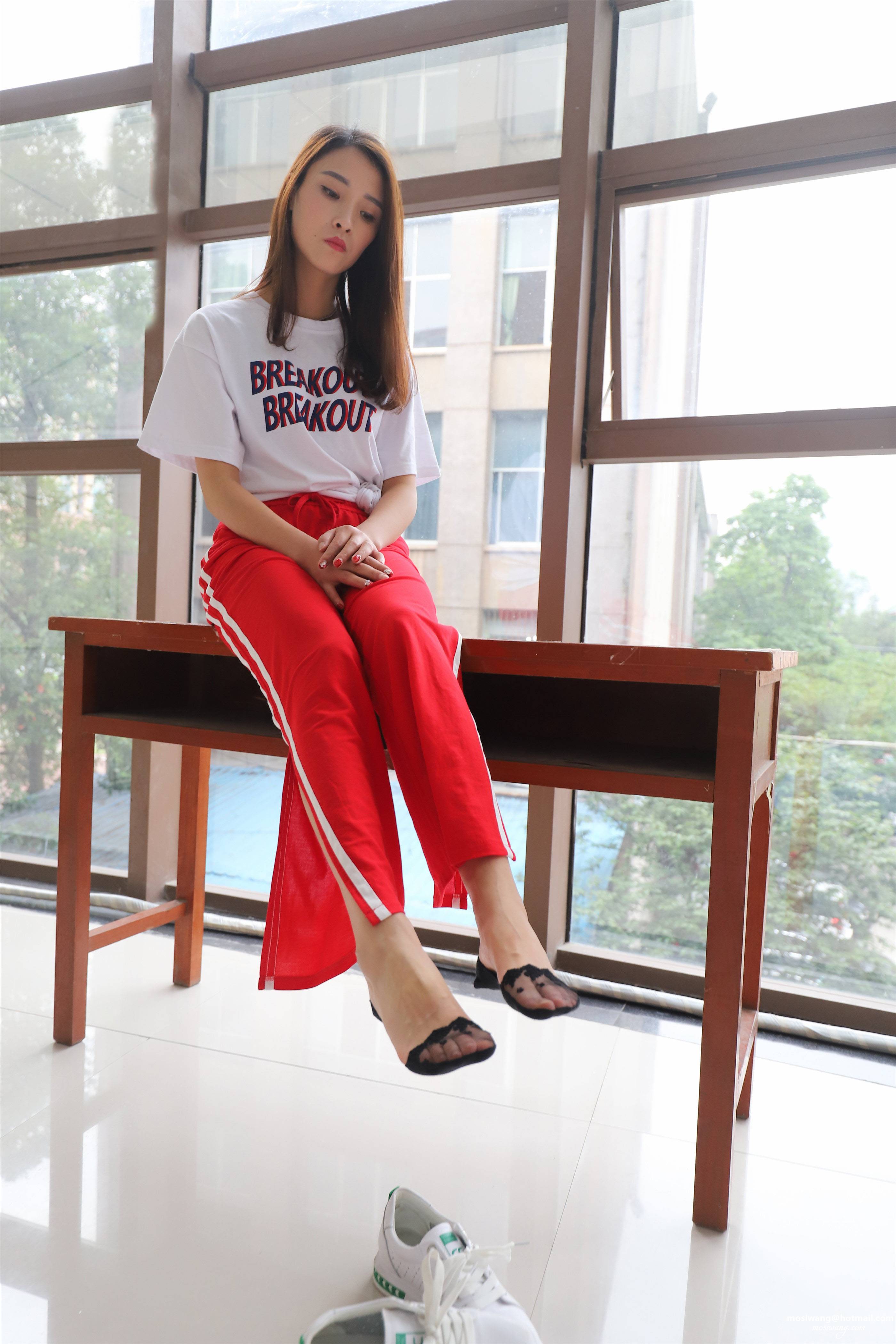 kacajp.cc-33431 (632 - 1041)-给此邮箱发邮件：mosiwang@hotmail.com.jpg