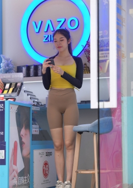 4938五分瑜伽K【645P】紧致紧身短裤热裤翘Tun长腿美女套图