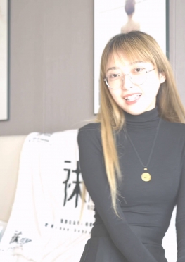 67975在家里的短裙黑丝足大长腿女孩小姐姐小姐姐视频