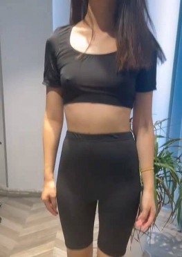 71625-71628来我家锻炼的紧身瑜伽裤长腿美女同学视频