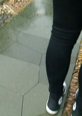 59125-59126逛街的紧身牛仔裤翘臀长腿美女视频