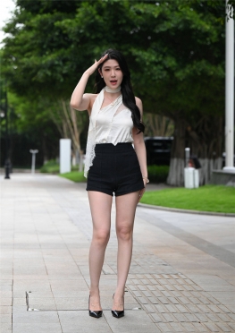 No.9483 H白搭配弦子【114P】有气质的热裤长腿小姐姐套图