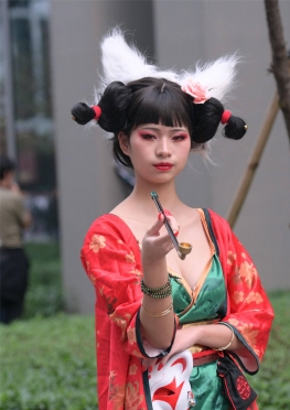 74963丰满的宝青坊主小姐姐视频