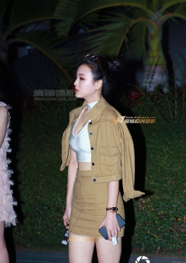 魔镜街拍第一站夜 魅，4k美女超高清大图片