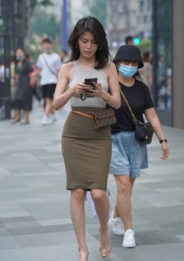 (43855) 修身裙 街拍肉丝美腿