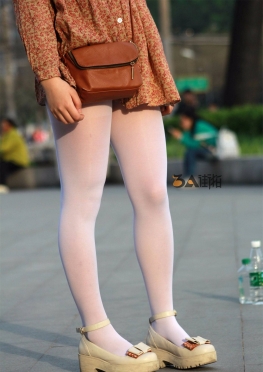 街拍可爱小姐姐小美女